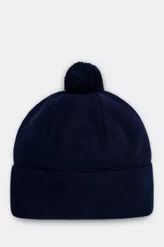 Вязаная шапка с помпоном