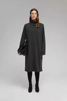 Вязаное платье с шерстью и кашемиром