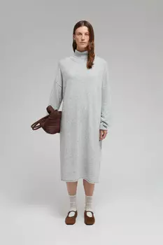 Вязаное платье с шерстью и кашемиром