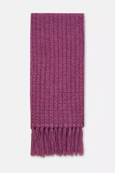 Вязаный шарф с бахромой