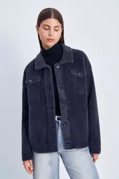 Жакет с высоким ворсом и нагрудными карманами