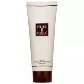 Очищающая пенка с козьим молоком, 150 мл, EUNYUL