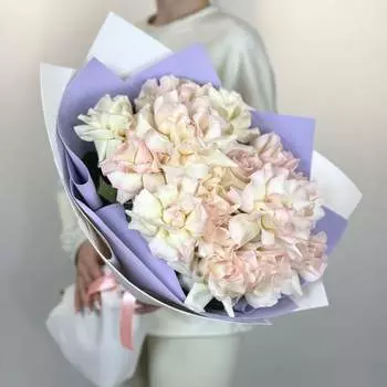 Букет из 15 нежно-розовых роз