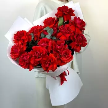 Букет из 15 роз Нина