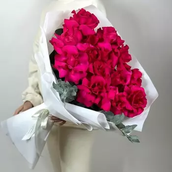 Букет из 15 роз Ринк Флойд