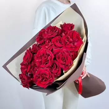 Букет из 17 роз Фридом