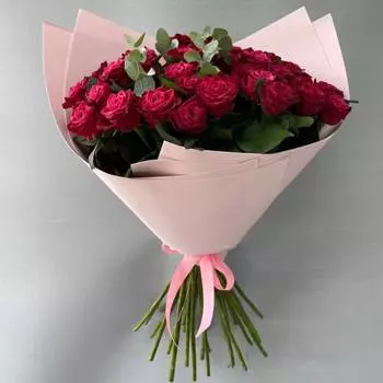 Букет из роз "Вишнёвый сарбет"