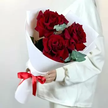 Букет из розы Фридом