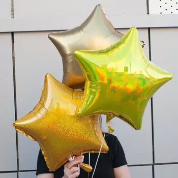 Букет из воздушных шаров "Золотые звездочки"