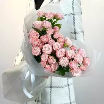 Букет кустовых пионовидных роз