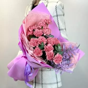 Букет розовых гвоздик