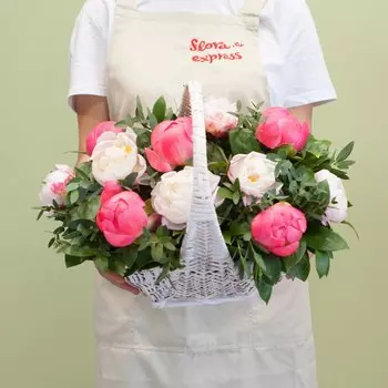 Коралловые бусы