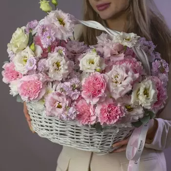 Корзина цветов Флёр де Пари