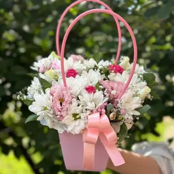 Милая сумочка с цветами