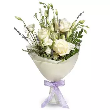 Нежная весна: Розы и лизиантус