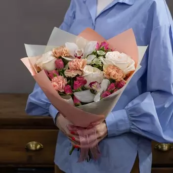 Нежные орхидеи