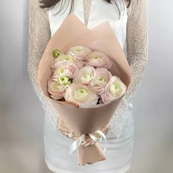 Нежный ранункулюс