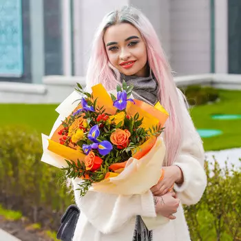 Яркие впечатления: Ирисы и розы