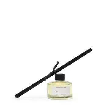 GREAT TROTTER GREAT TROTTER Ароматический диффузор «143» 100 мл