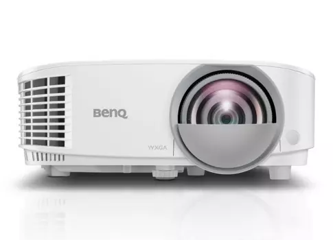 BenQ MX808ST
