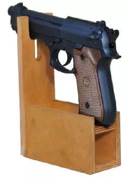 Деревянный ложемент на 1 пистолет и обоймы