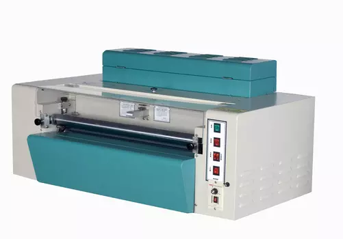 Лакировальная машина_professional series UV-650