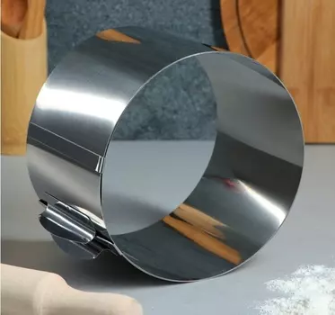 Форма для выпечки и выкладки с регулировкой размера "Круг", H-12 см, D-16-30 см