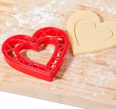 Форма для вырезки теста "Сердце"