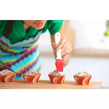 Кисть кулинарная силиконовая 17 см Красная