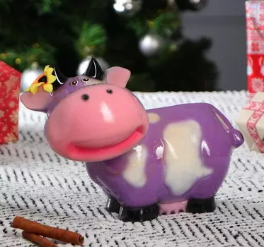 Копилка символ 2021 года "Коровка Милка с подсолнухом", глянец, сиренево-белая, 18 см