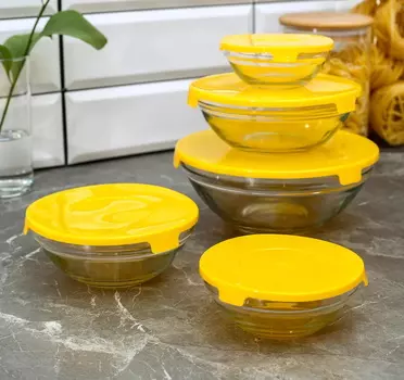 Набор стеклянных салатников с крышками 5 шт Желтые
