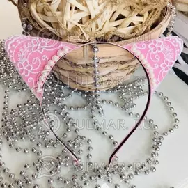 Ободок на голову ушки кошачьи розовые с бусинками и кружевами