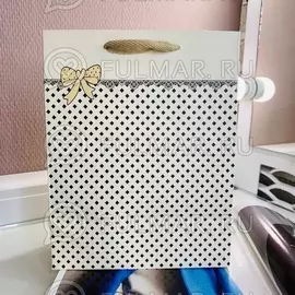 Подарочный пакет женский на 8 марта с бантом "Очарование" Молочный 18х23х8 см