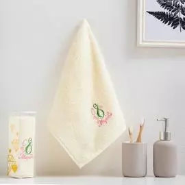 Полотенце махровое "С 8 Марта" 30х60 см в прозрачной коробочке, цвет: бежевый