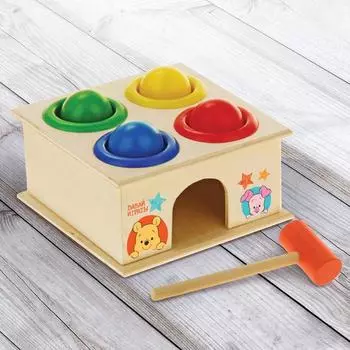 Стучалка квадратная с 4 шариками и молоточком "Давай играть" Медвежонок Винни и его друзья