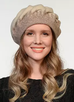 Берет Жен, КАЛЯЕВ