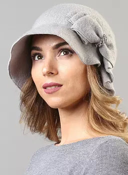 Шляпа Жен, КАЛЯЕВ