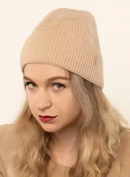 Вязаная шапка 02, КАЛЯЕВ