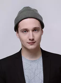 Вязаная шапка 17, КАЛЯЕВ