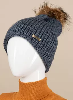 Вязаная шапка с помпоном 01, КАЛЯЕВ