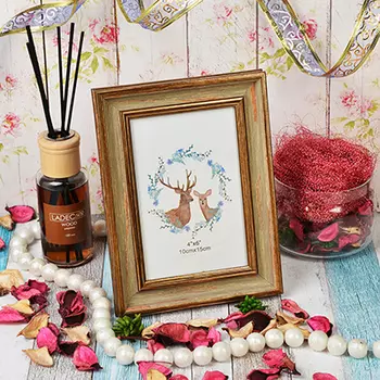 Фоторамка бежевая с золотом, 10х15 см, МДФ, пластик