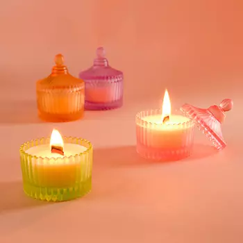 LADECOR Аромасвеча 100г в шкатулке, с деревянным фитилем, 4 вида