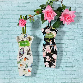 LADECOR Ароматизатор в форме платья, 10гр, 2 аромата, (магнолия, ваниль)