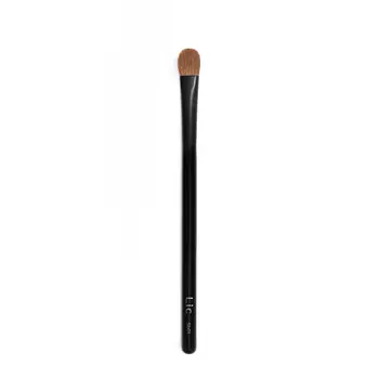 LIC Кисть Sb01 для теней на верхнее и нижнее веко плоская / Makeup Artist Brush 1 шт