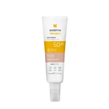 SESDERMA Средство солнцезащитное для лица с нежностью шелка с тонирующим эффектом SPF50 / REPASKIN SILK TOUCH COLOUR 50 мл