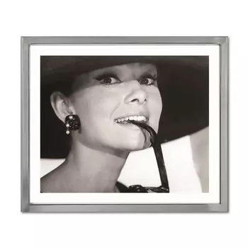 Audrey Hepburn Glasses Постер