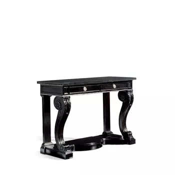 Clivedon Консоль