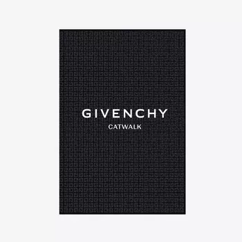 Givenchy Catwalk Книга