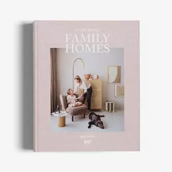 Inspiring Family Homes Книга