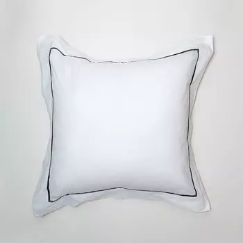 Madison Black Наволочка 65 x 65 см